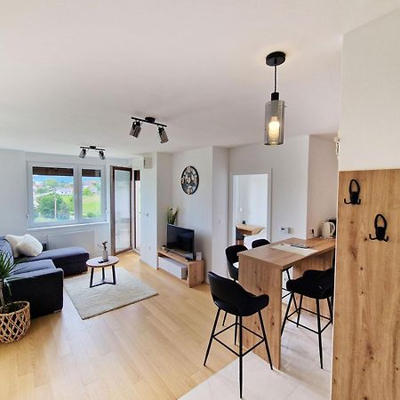 Apartment Queen Karlovac Eksteriør bilde